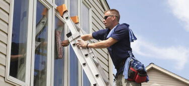 Common-Window-Cleaning