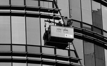 commercial window cleaners Edinburgh